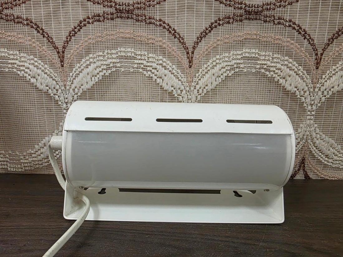 IKEA Smyg V1013 witte wandlamp, vooraanzicht zonder verlichting