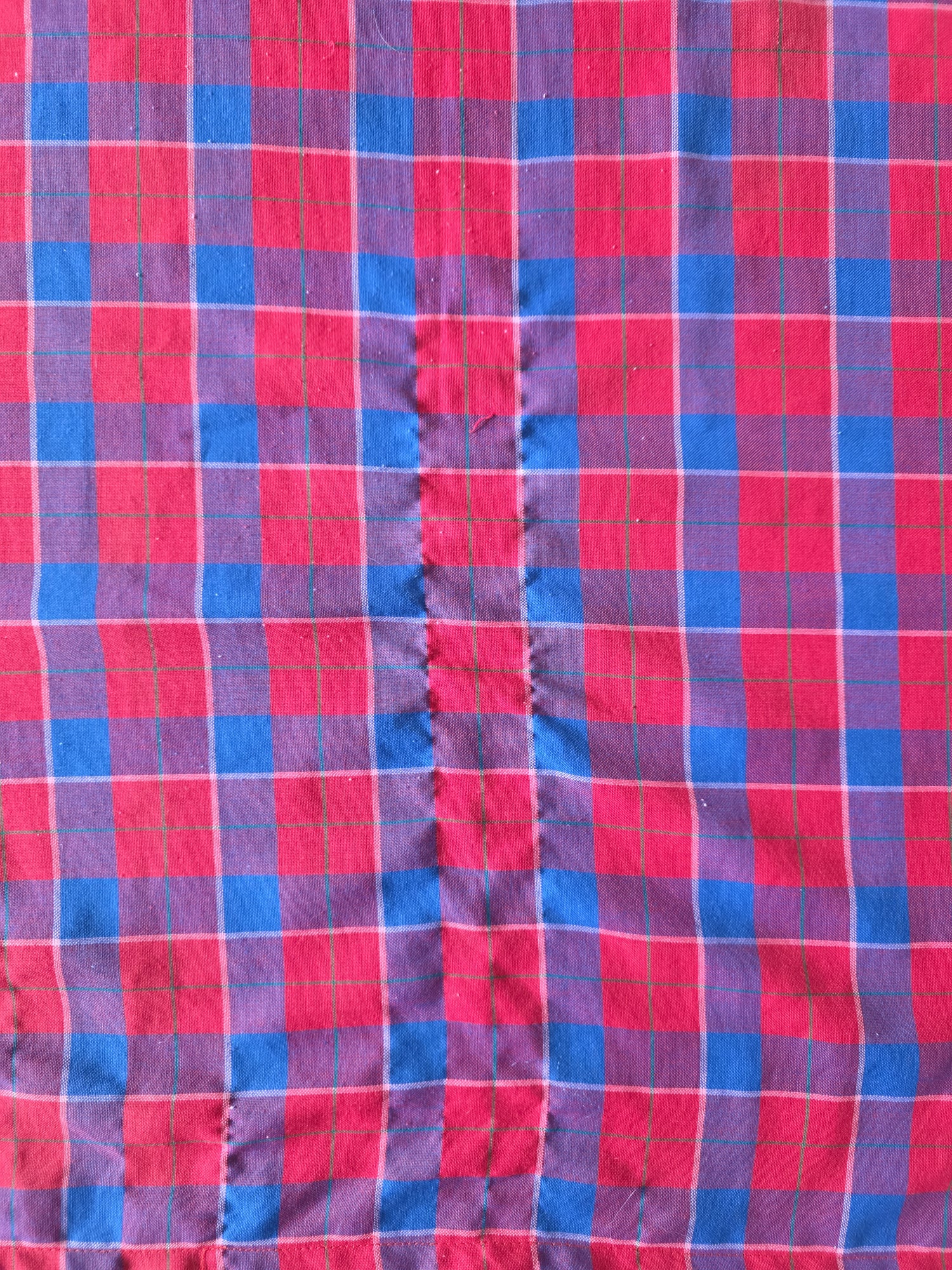 Vintage geruit tafelkleed rood blauw 232 x 132 cm