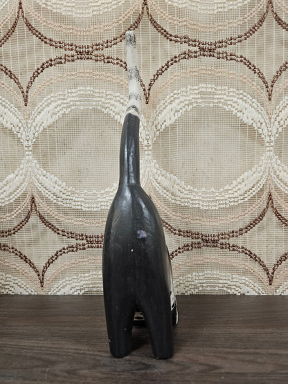 Handgesneden houten kattenbeeld zwart – 32,5 cm
