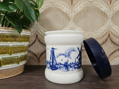Vintage glazen voorraadpot met molen – blauw wit
