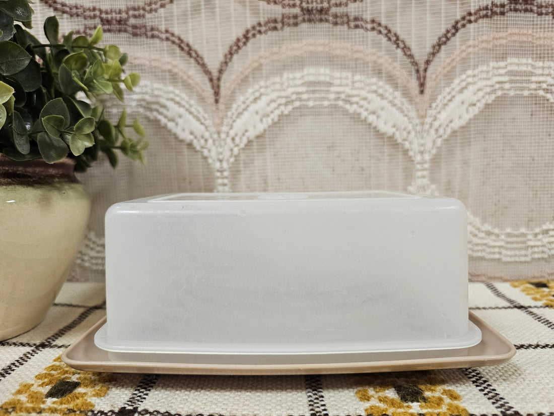 Tupperware beige botervloot