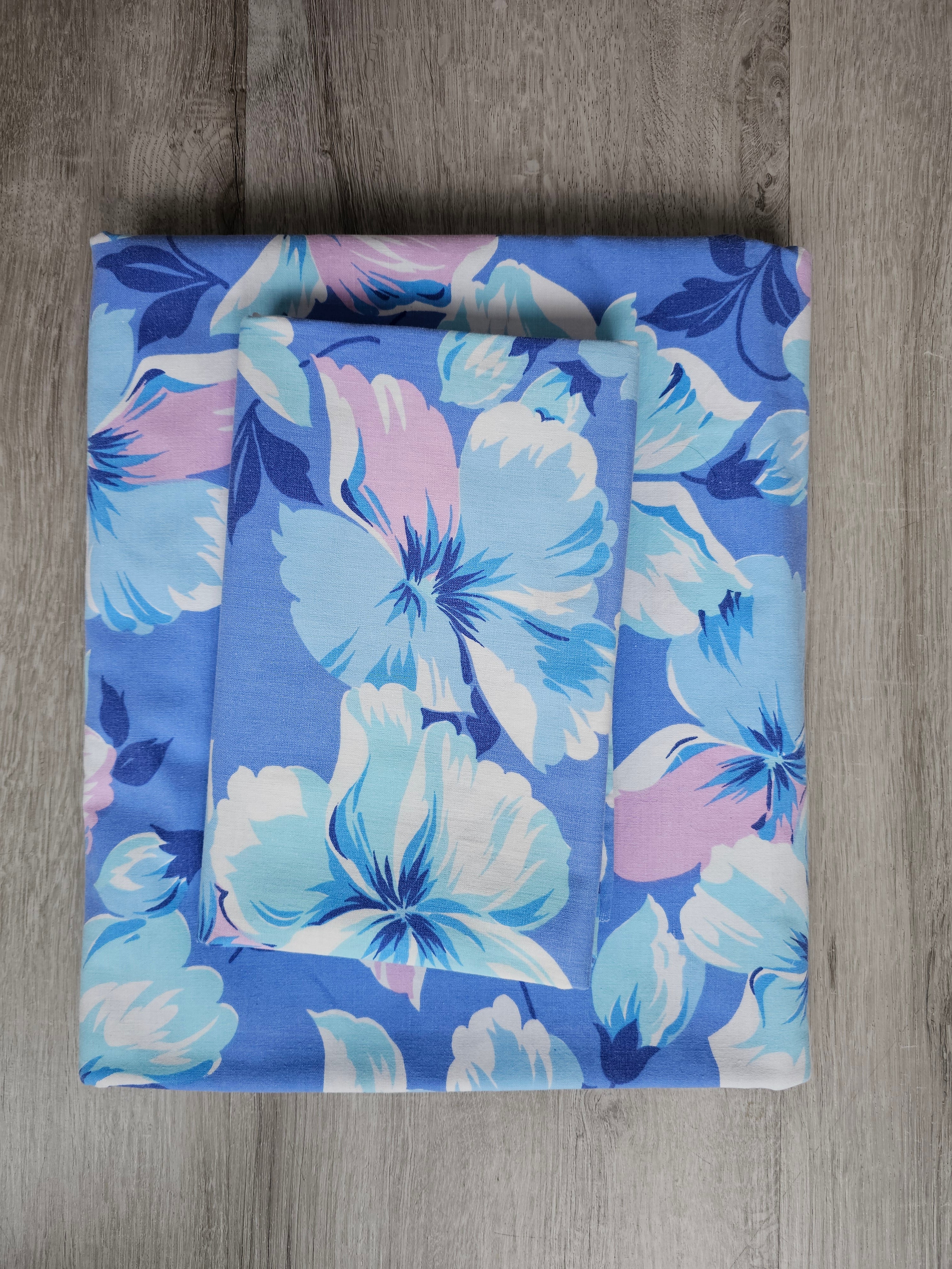 Vintage laken met bloemenprint blauw-paars 240x156 cm + sloop