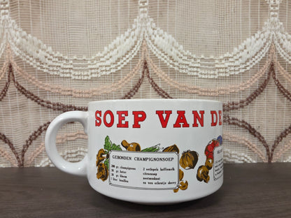 Vintage soepkom Soep van de dag met drie soeprecepten