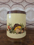 Vintage herfstblik met paddenstoelen en bloemen